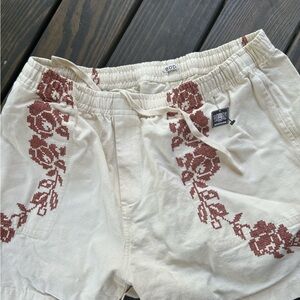 Bodhi Cream Floral-Embroidered Women’s Shorts